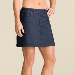 Athleta Bettona Classic Chambray Stretch Skirt